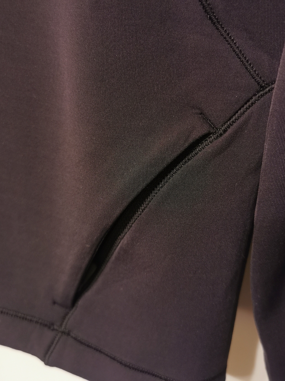 Lululemon Scuba Black Hoodie - Picture 3 of 5